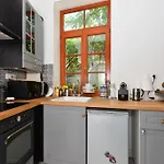 Castle Hill Garden Studio